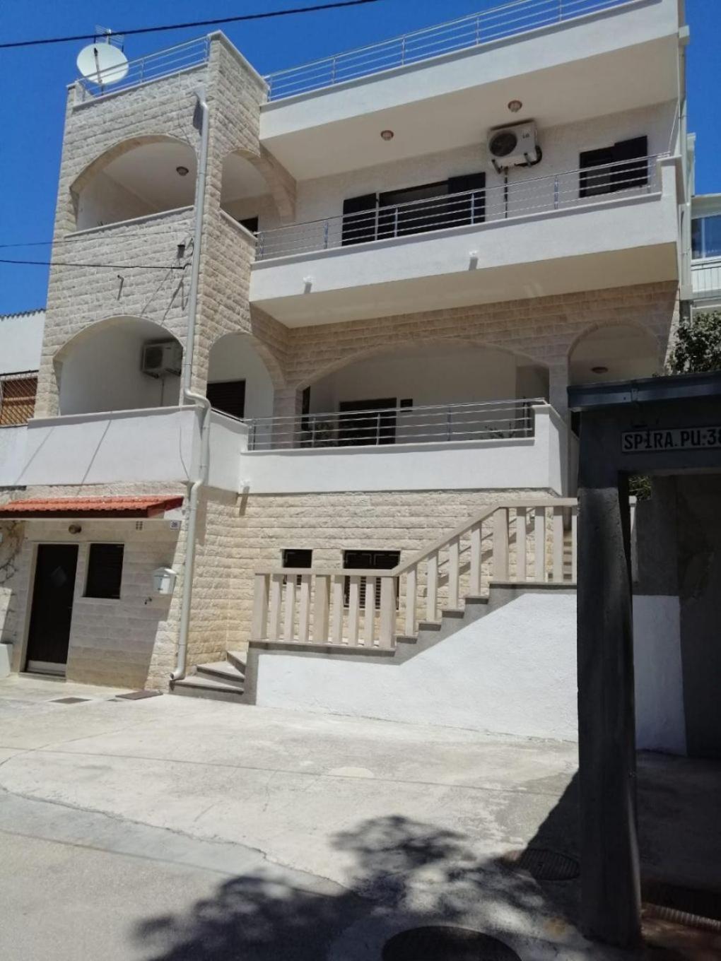 Apartment Vesna Trogir Exterior foto